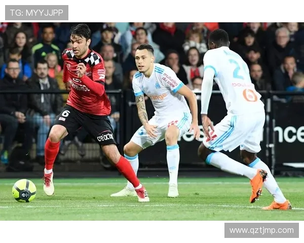 勒阿弗尔俱乐部备战新赛季引援动作频频球队士气高涨目标冲击更高排名 勒阿弗尔俱乐部备战新赛季引援动作频频球队士气高涨目标冲击更高排名