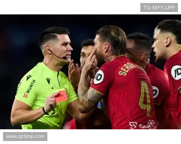 塞维利亚遭遇主场三场封闭禁赛 与足协处罚一并提上诉