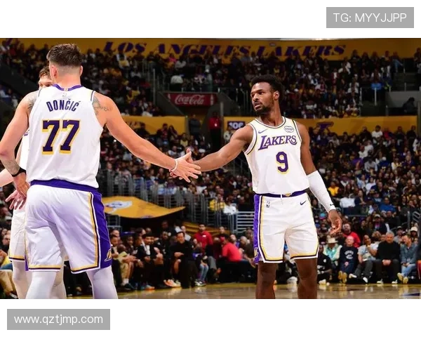 湖人逆袭取胜引爆联盟新焦点大战再掀NBA风云热潮震撼全场